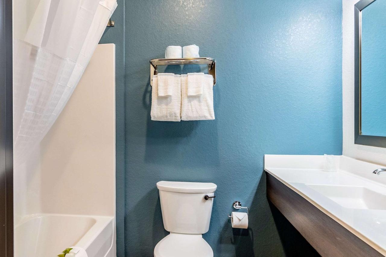 Woodspring Suites Naples Golden Gate Ngoại thất bức ảnh