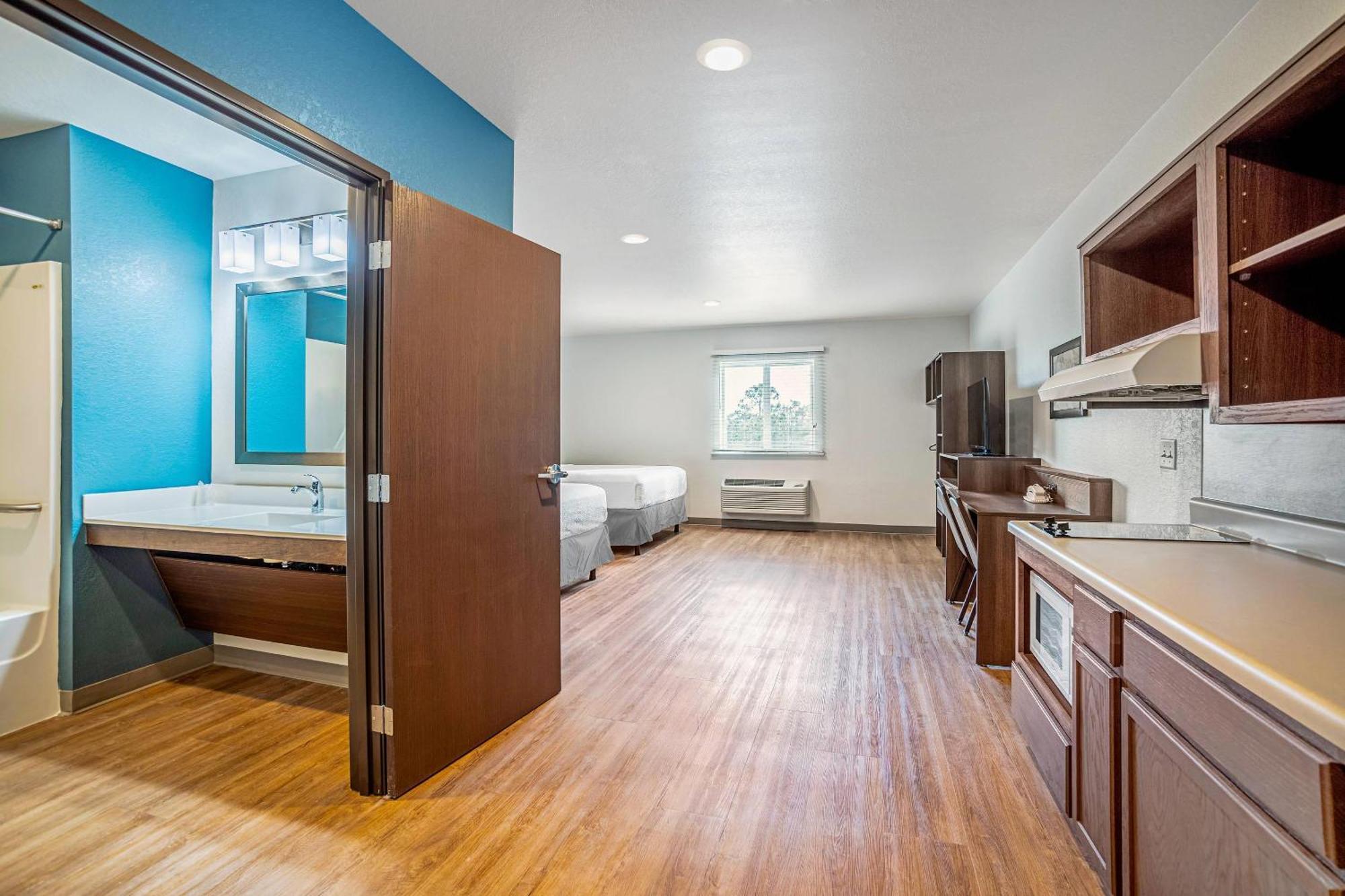 Woodspring Suites Naples Golden Gate Ngoại thất bức ảnh